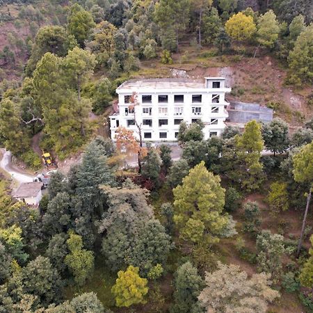 Hotel Candle Wood Чамба Екстер'єр фото